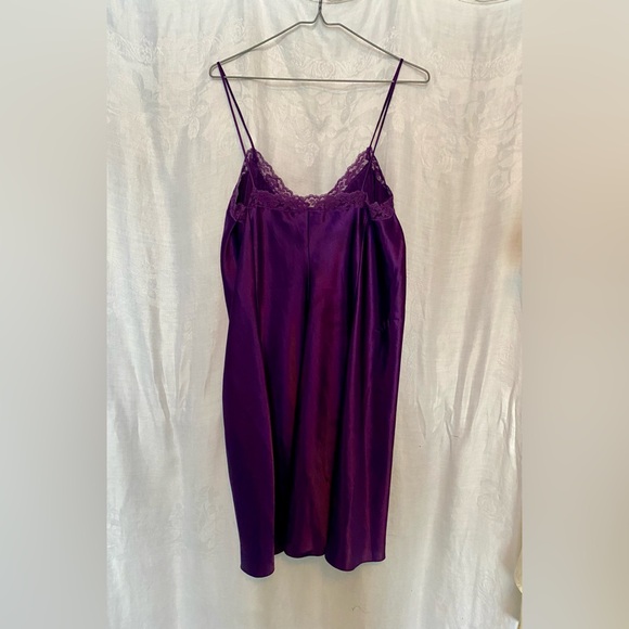 LA Lingerie Royal Purple Vintage Silk Slip - Picture 2 of 3